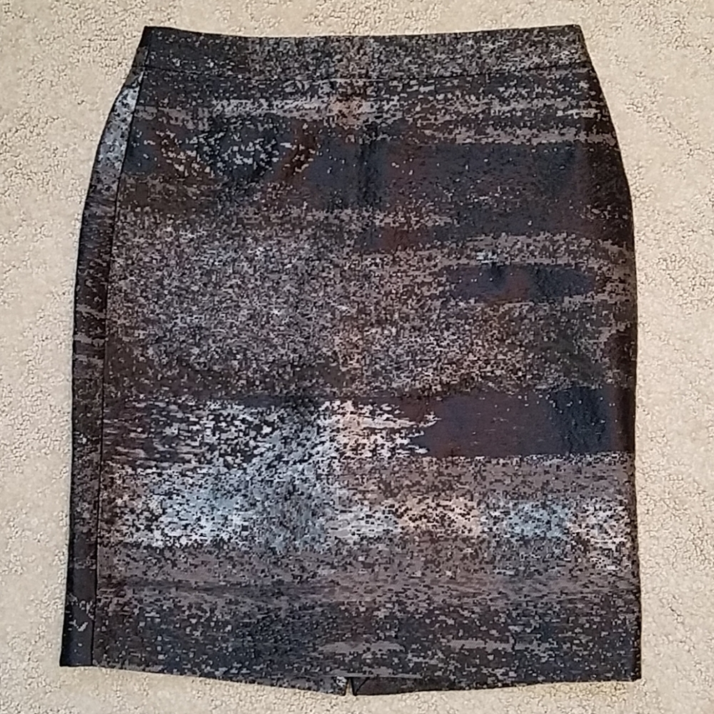 J. Crew pencil skirt sz 4 black and silver brocade